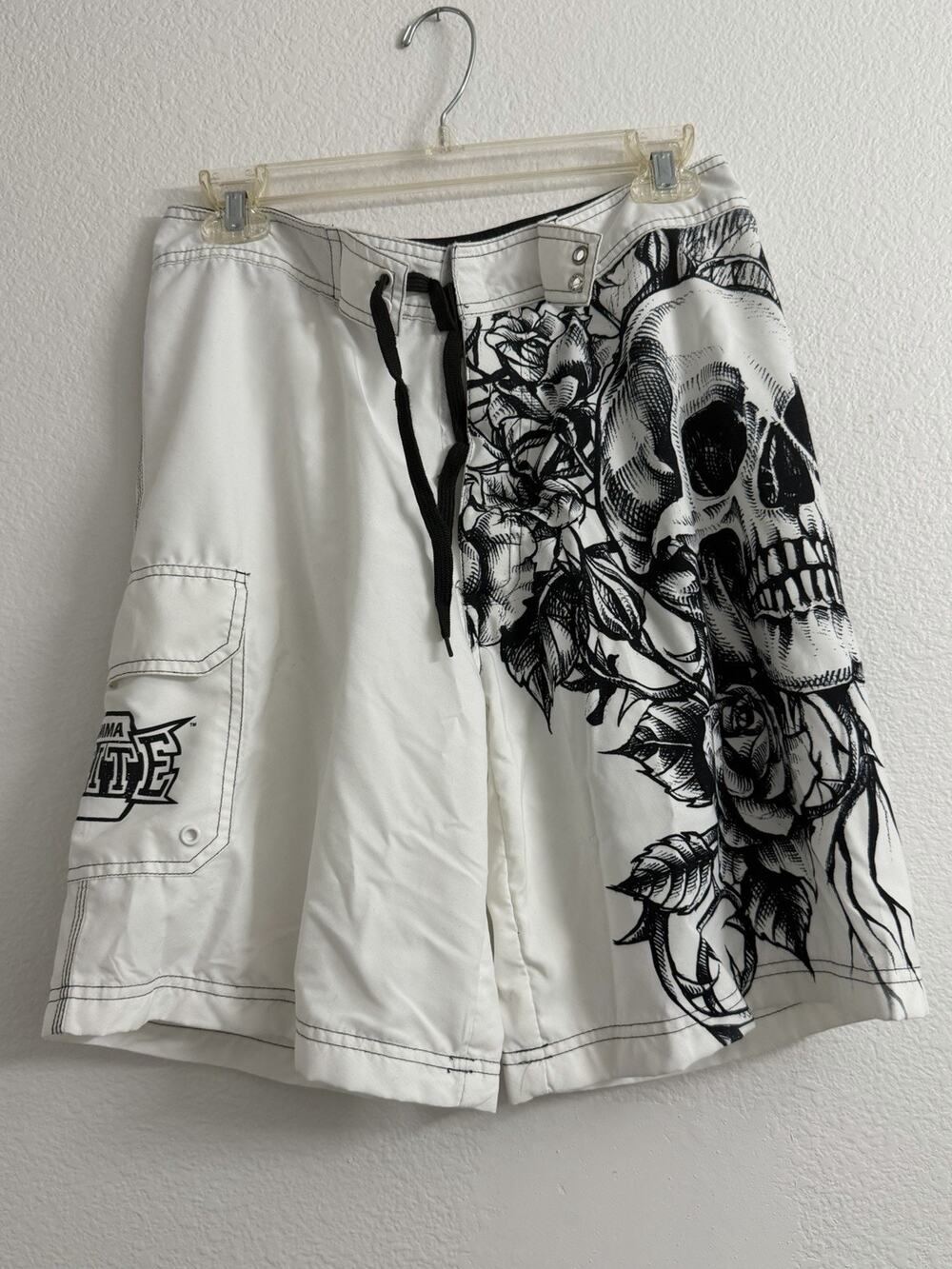 MMA Elite Board Shorts Mens Size 30 White Black Skull With Roses Y2K